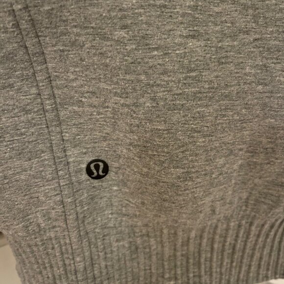 Lululemon Womens NTS Jacket Size 4 Gray Athletic Gym Stretch Breathable Soft - Picture 10 of 14